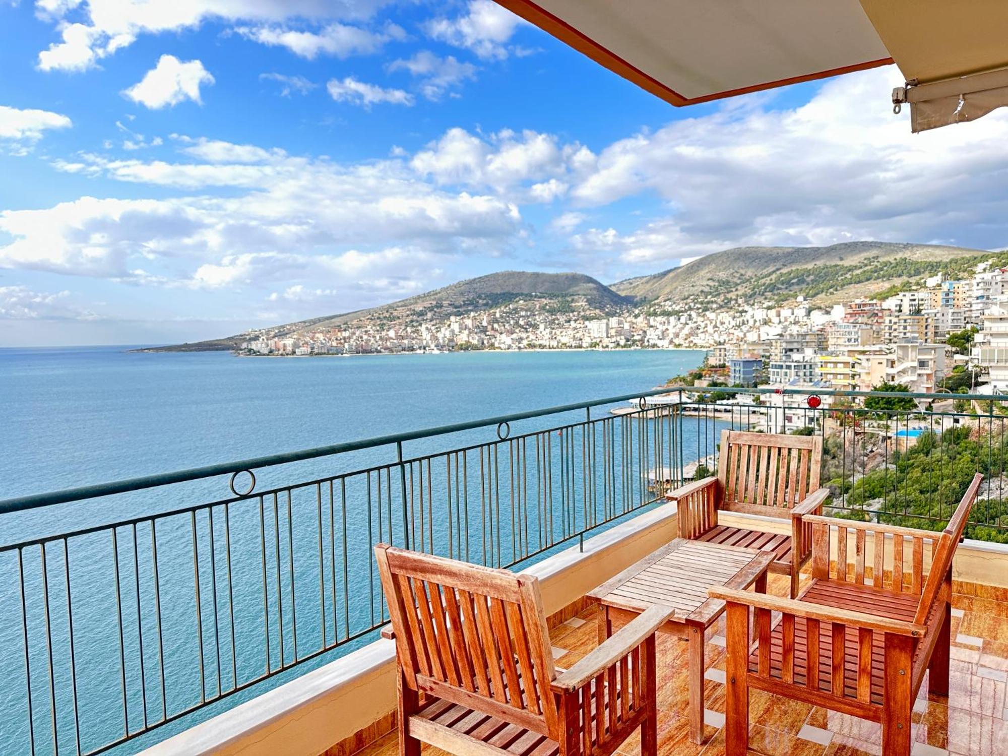 Design Sea View Apartment Sarandë Exterior foto