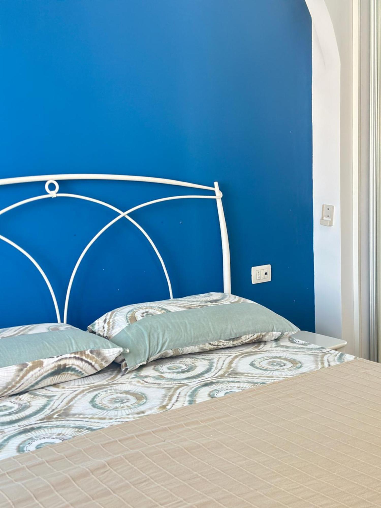 Design Sea View Apartment Sarandë Exterior foto