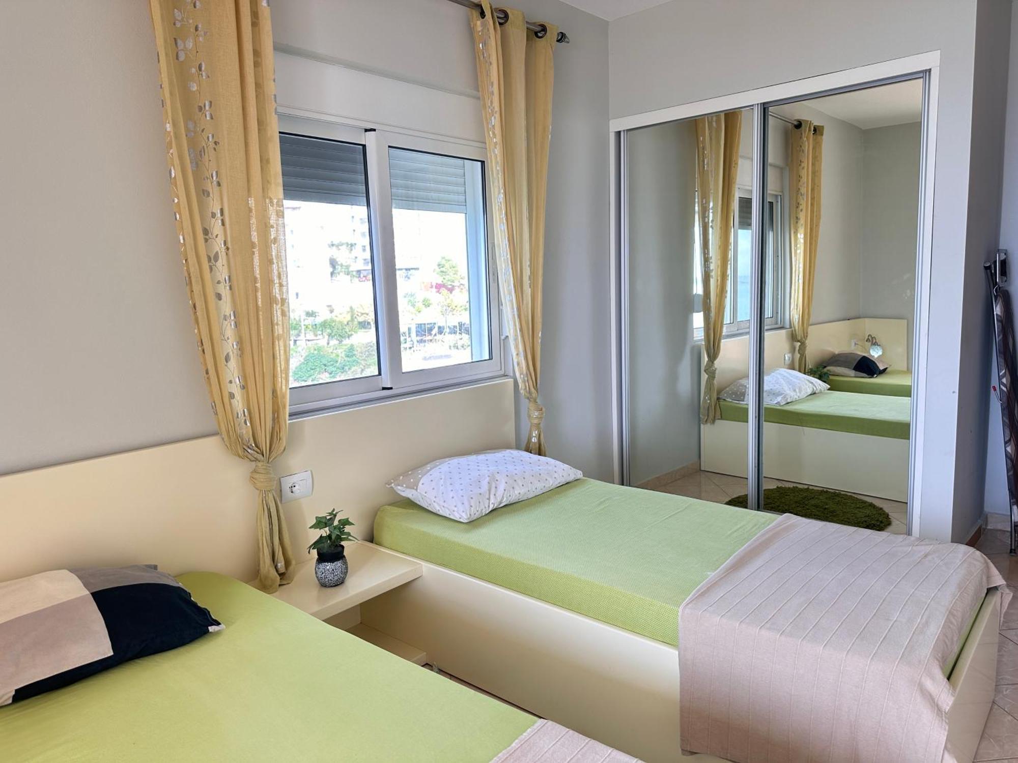 Design Sea View Apartment Sarandë Exterior foto