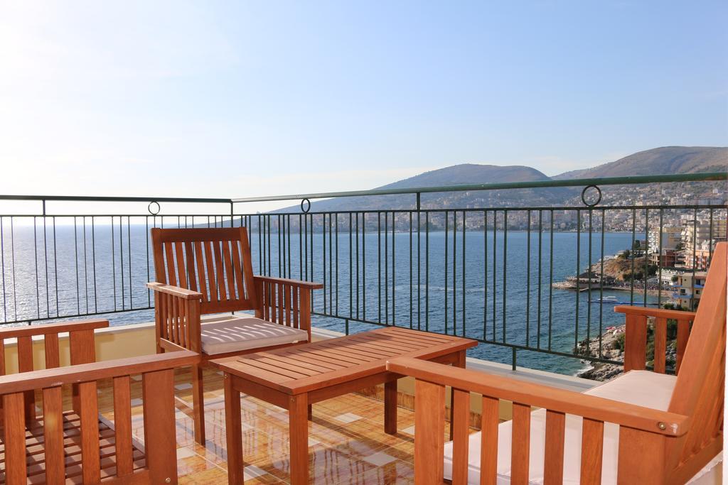 Design Sea View Apartment Sarandë Exterior foto